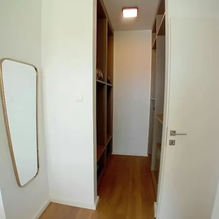 New Luxury Sea Front Apartment